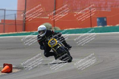 media/Apr-20-2025-AHRMA (Sun) [[393a79c373]]/Race/Group 8/Turn 4b/